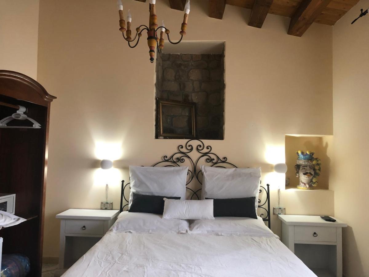 San Noto Antica Residenza Di Caccia Bed and Breakfast Ficarra Εξωτερικό φωτογραφία