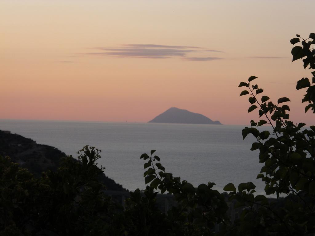San Noto Antica Residenza Di Caccia Bed and Breakfast Ficarra Εξωτερικό φωτογραφία